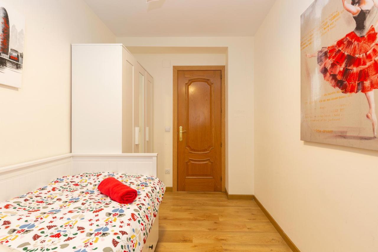 Apartamento Puente De Segovia Apartment Madrid Exterior photo